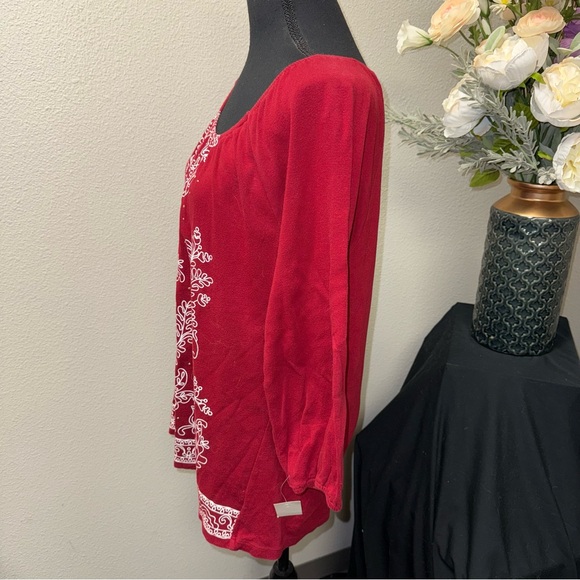 NWT Rebecca Malone Red Embroidered Boho Tunic Top 3/4 Sleeve Large - Picture 2 of 8
